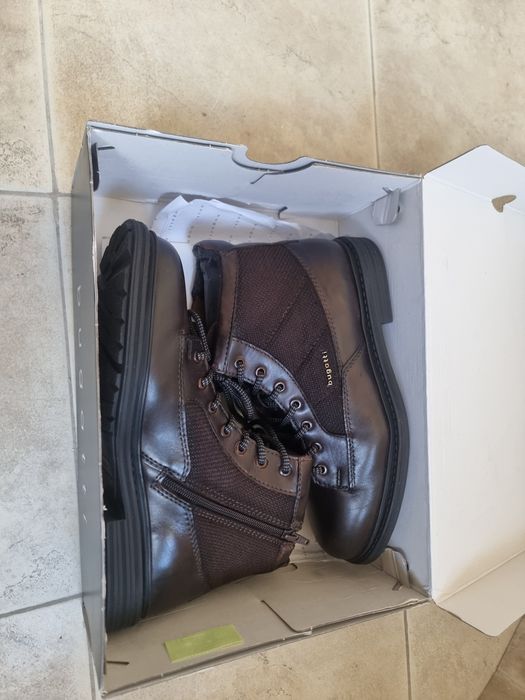 Кожени боти Bugatti кафеви с изолация - чисто нови