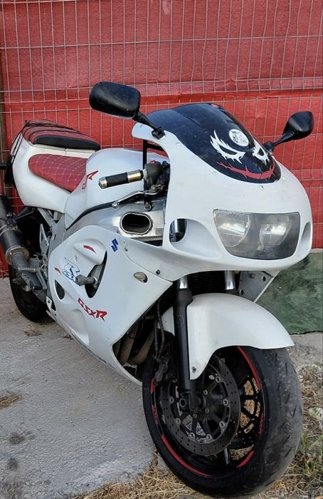 Suzuki GSXR srad