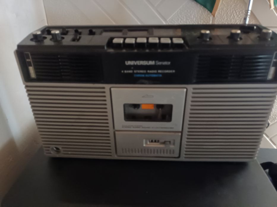 Radiocasetofon/boombox TECHNICS/JVC/SHARP/UNIVERSUM/sony/telefunken/sa