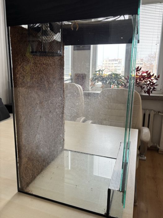 Професионален терариум - нов