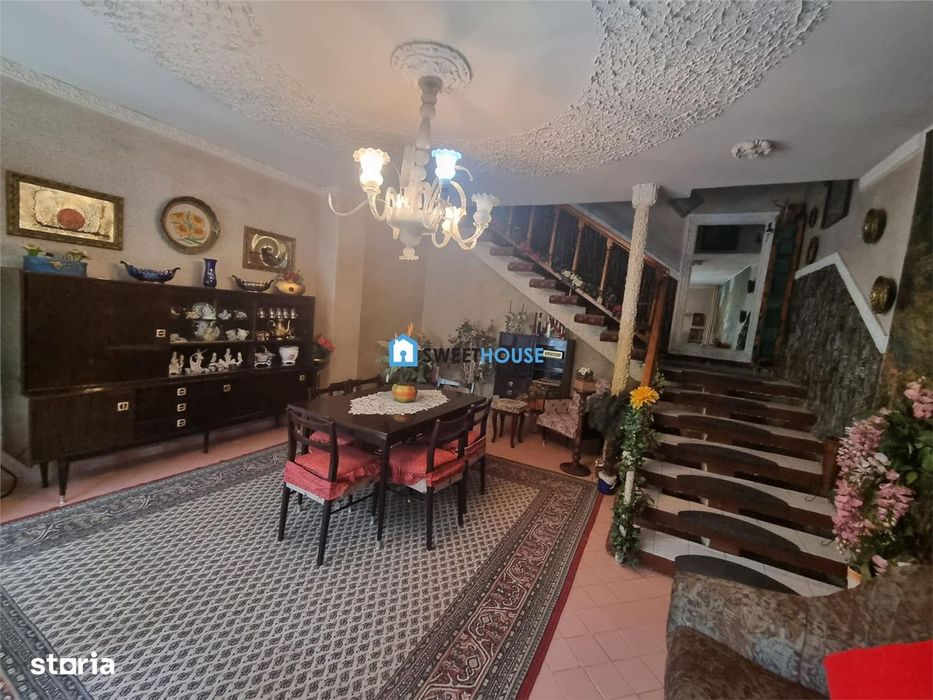 Casa cu  etaj  tip Duplex Str. Campului  Fagaras