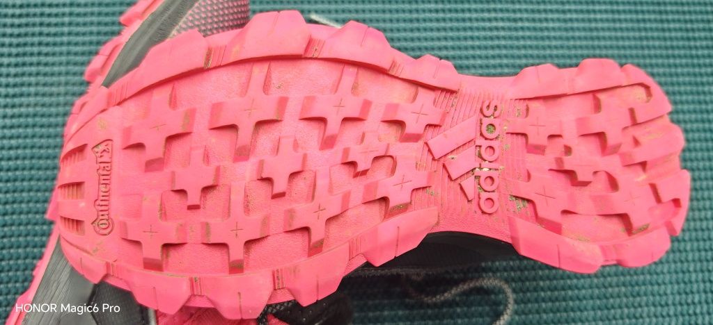 adidas детски боти