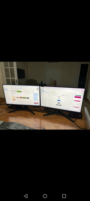 Срочно Продаю 2 монитора Samsung F24T350FHM — в идеальном состоянии!