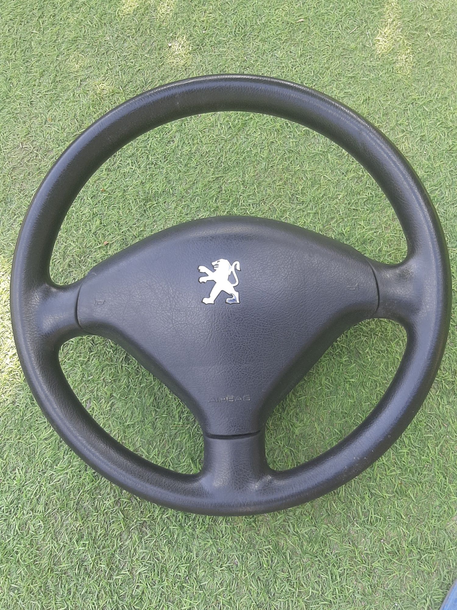 Волан за Peugeot 307