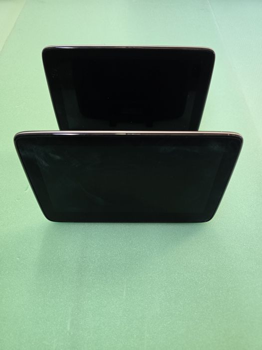 Монитори за задна седалка MERCEDES ,BMW