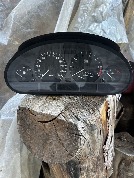 Части от бмв 318 е46