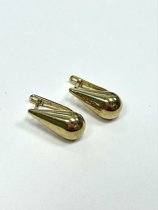 Золотые серьги 585 пробы