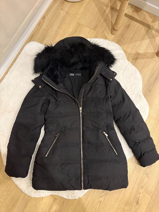 Дамско зимно яке ZARA