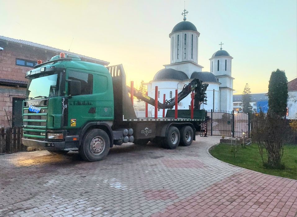 Scania forestiera Vând sau schimb cu lemne de foc