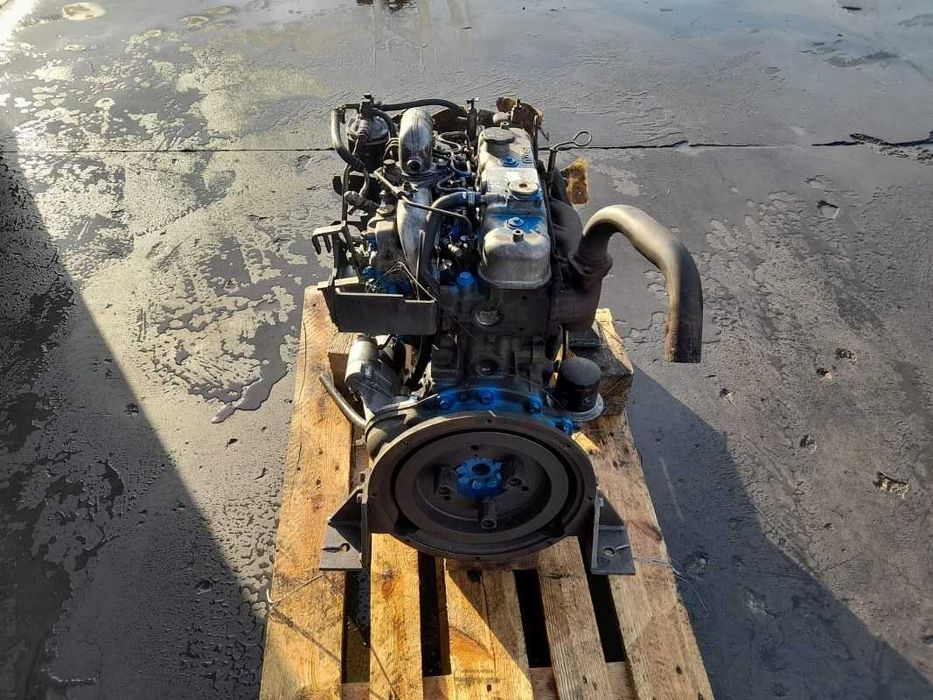 Motor Isuzu 4JB miniexcavator JCB