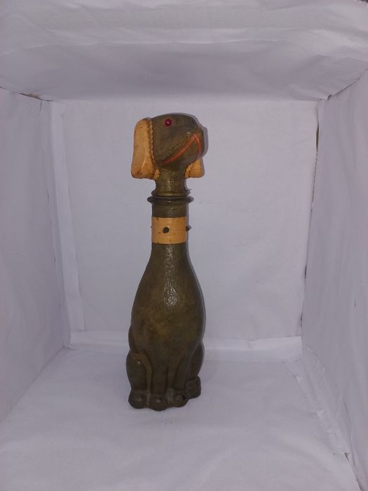 Decantor Vintage Empoli , Sticla in piele ,formă de Câine