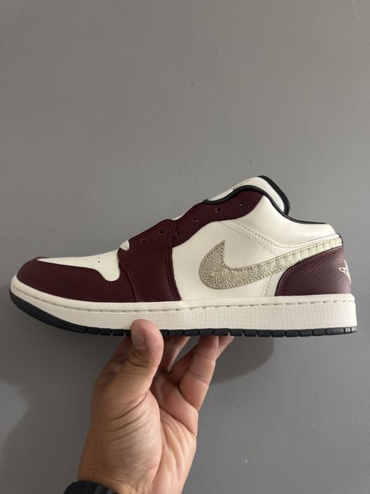 Nike Air Jordan 1 Low  Year of The Dragon