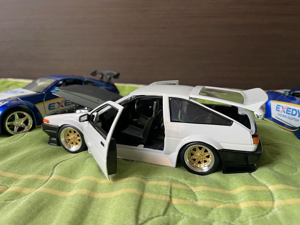 Мащабен модел Toyota AE86 Trueno 1:24 Jada Toys Бързи и Яростни