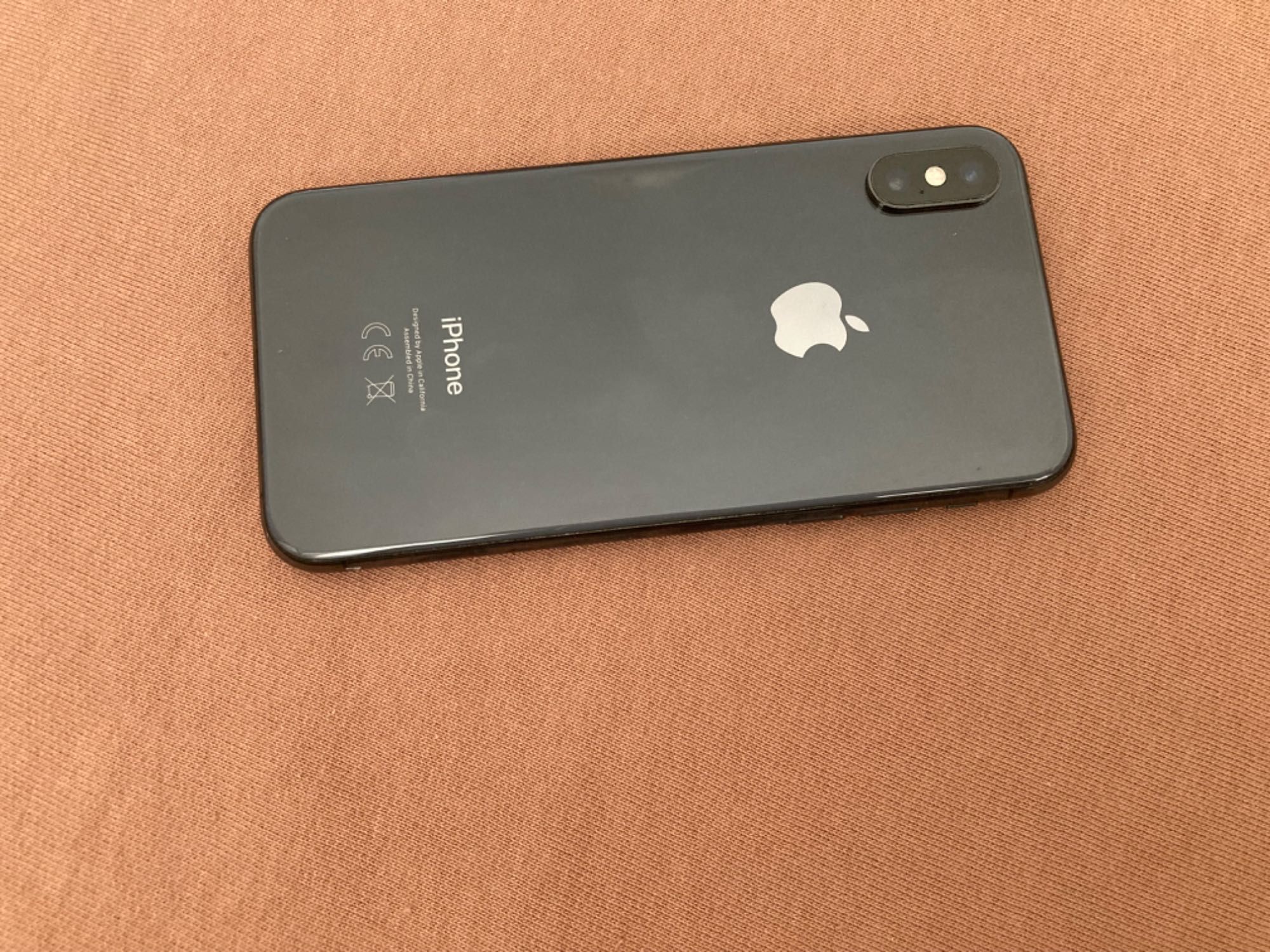 iPhone XS 64 GB Space Gray