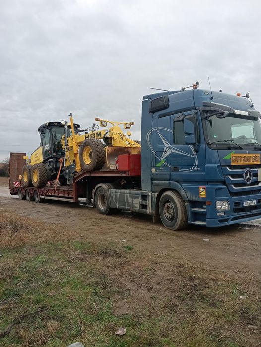 Transport utilaje/trailer Agabaritic