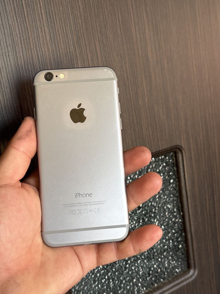 Iphone 6 nu citeste cartela