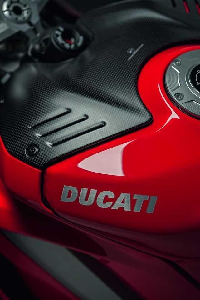 DUCATI Panigale V4 Carena Carbon Rezervor V4 S R SP CORSE