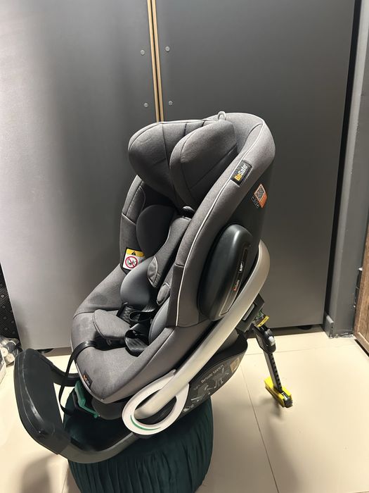 Vând Scaun Auto BeSafe Stretch CA NOU