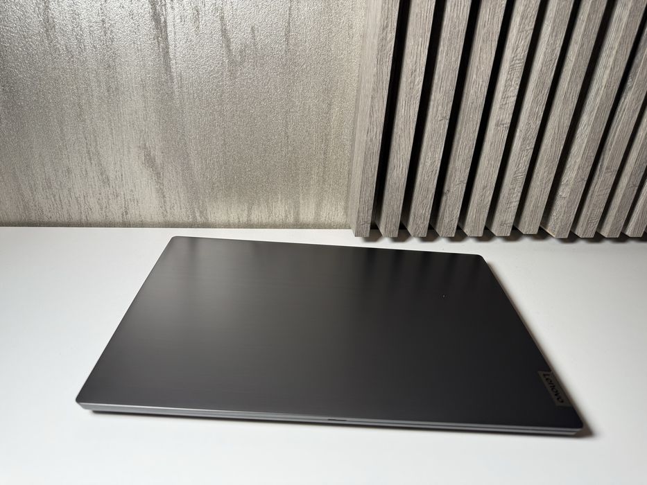 Laptop Lenovo V15 G1 IML Garantie Universul Telefoanelor