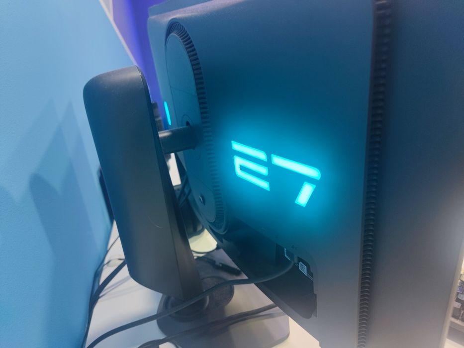 Монитор Alienware 27 360Hz QD-OLED AW2725DF