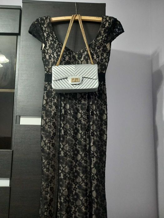 Rochie lunga evenimente