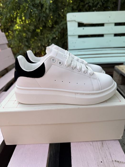 Mqueen Catifea/Piele (marimi:37,42,2x43,44)