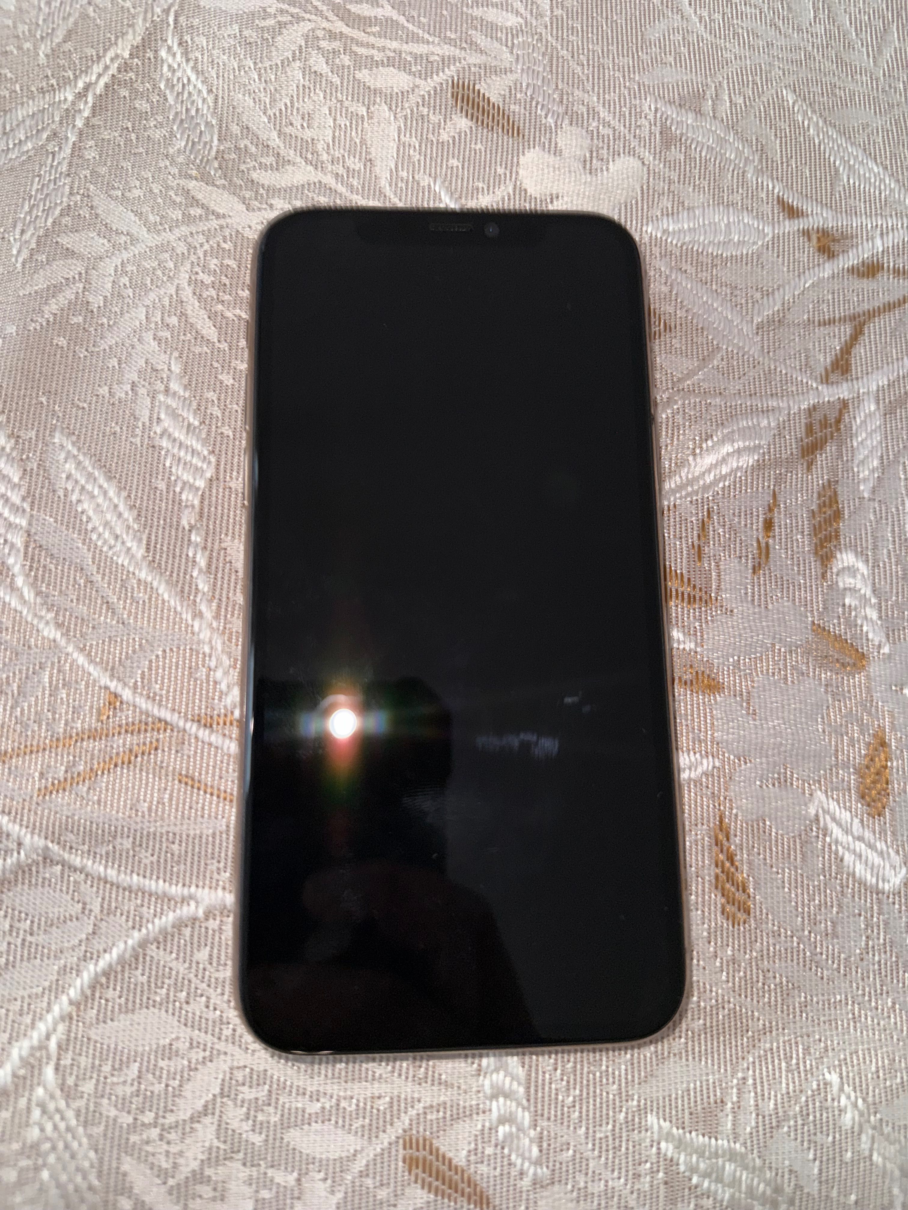 Iphone 11 pro 256gb Gold КАТО НОВ!
