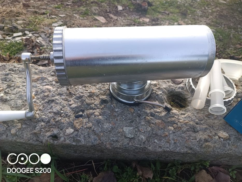 Cârnățar din aluminiu