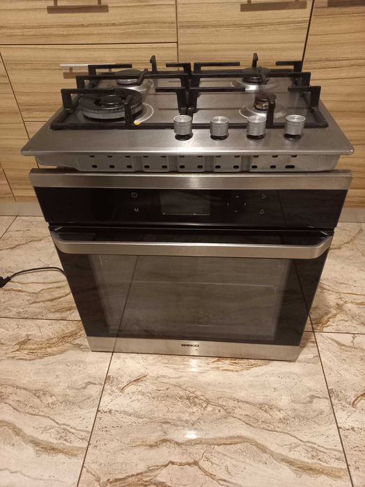 Plita si Cuptor Beko