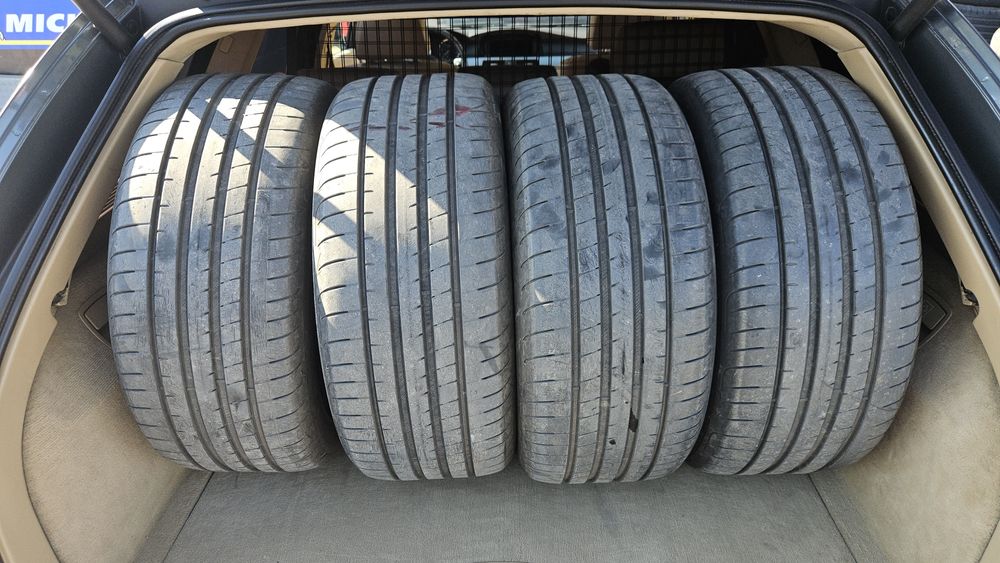 245/45/17 Goodyear Eagle F1 DOT2020