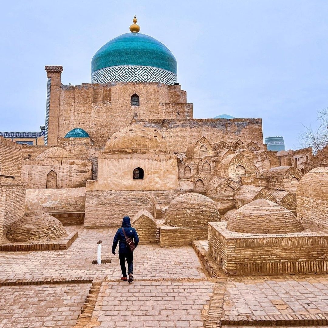 Экскурсии по историческим памятникам Узбекистану. Индивидуальные туры.