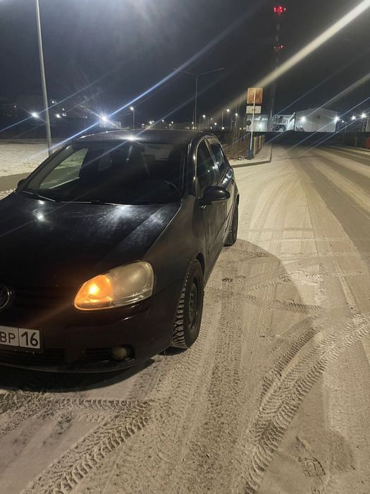 Продается машина Volkswagen golf