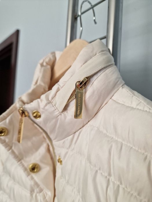 Страхотно дамско пухено яке MICHAEL KORS размер S