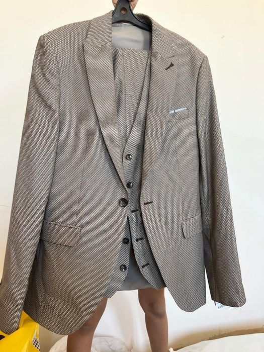 Костюм мужской тройка Турция