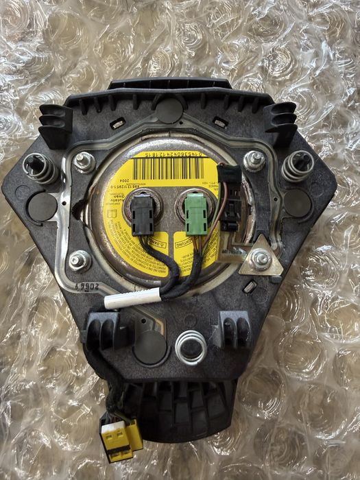 Айрбег за волан bmw e60