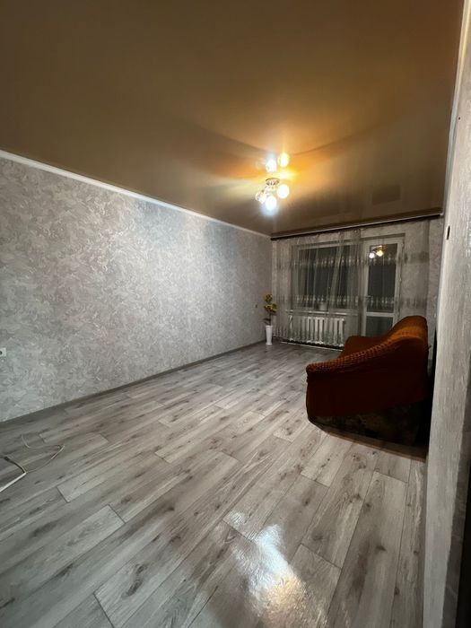 Сдам  2 комн квартиру в старом городе