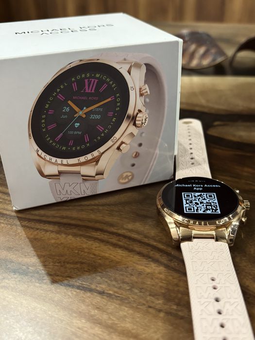 Michael Kors Smart Watch - Gen 6 Bradshaw