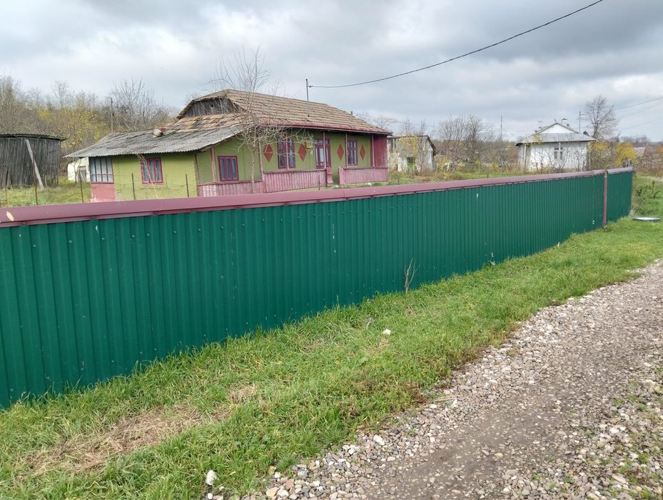 Vand casa cu gradina si fantana, in Hanesti Botosani, Super Pret