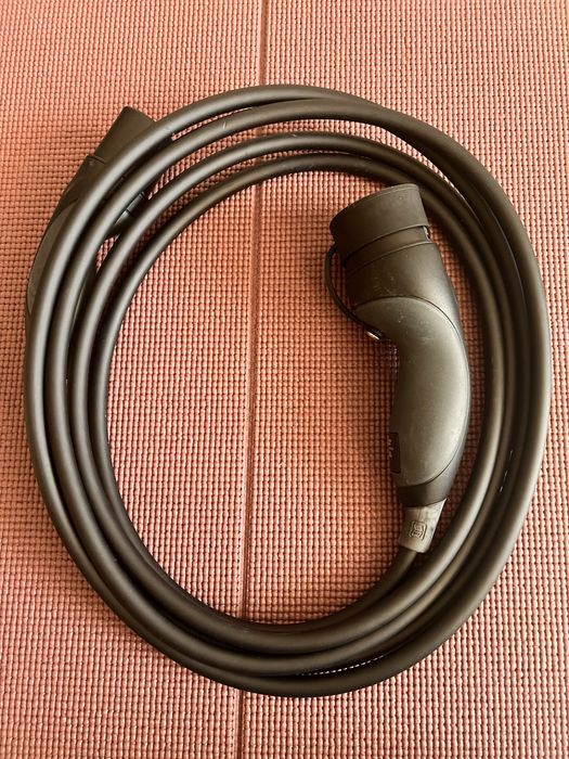 Mennekes Mercedes Кабел Type 2 За електрически автомобил 20А 3 Фази