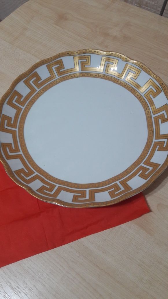 Продам красивое  блюдо