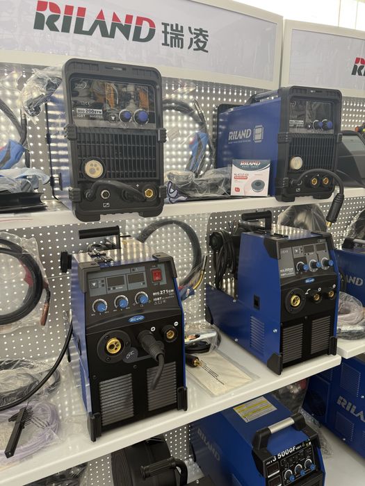 Сварочный аппарат “Riland” MIG 200syn/MIG 250