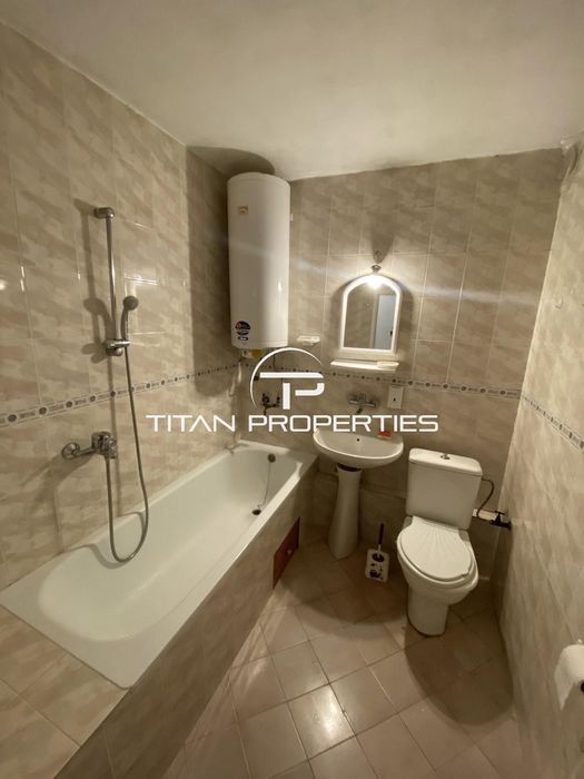 Продава се Двустаен апартамент в Бургас, Лазур - 67 кв.м за 2642 €/кв.м - Снимка #6