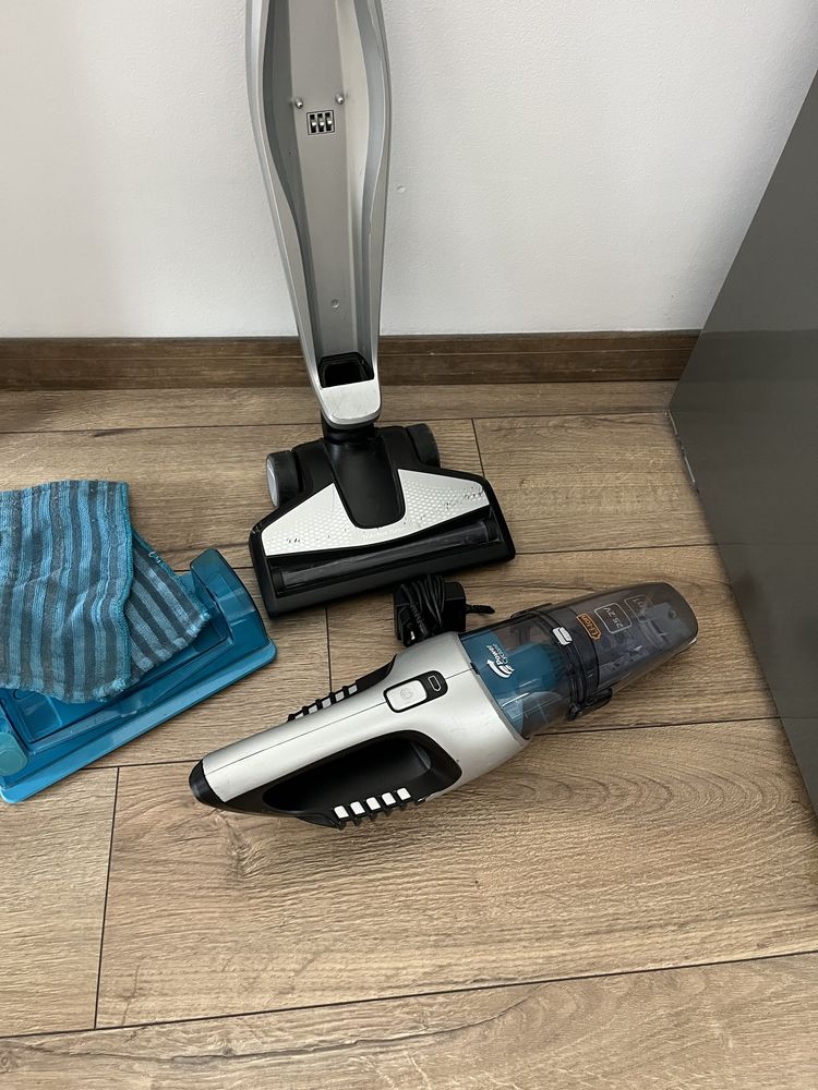 Безкабелна прахосмукачка Philips PowerPro Aqua