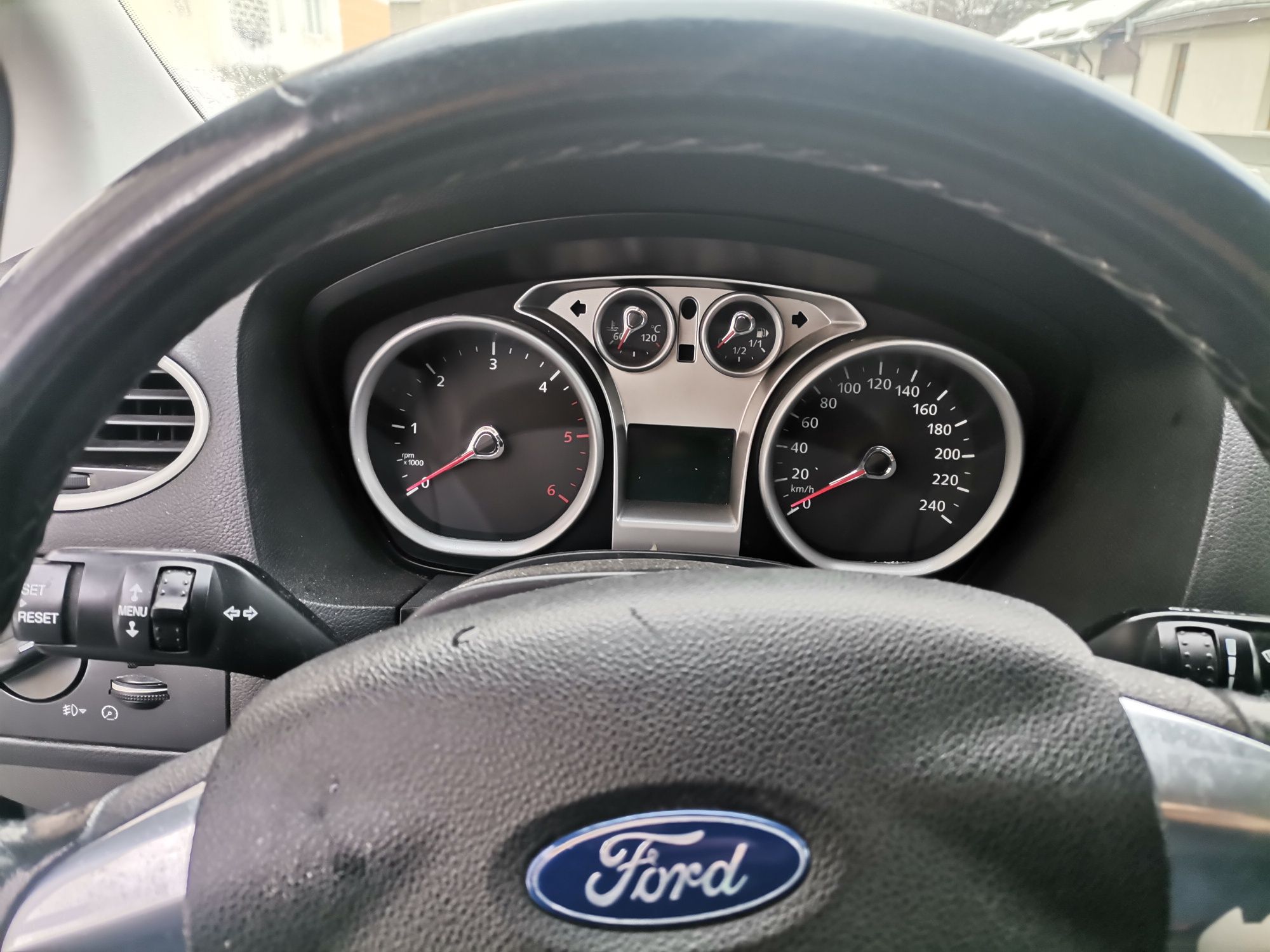 Ford focus 2008 diesel 1,6 înmatriculat ro perfect functional fiscal