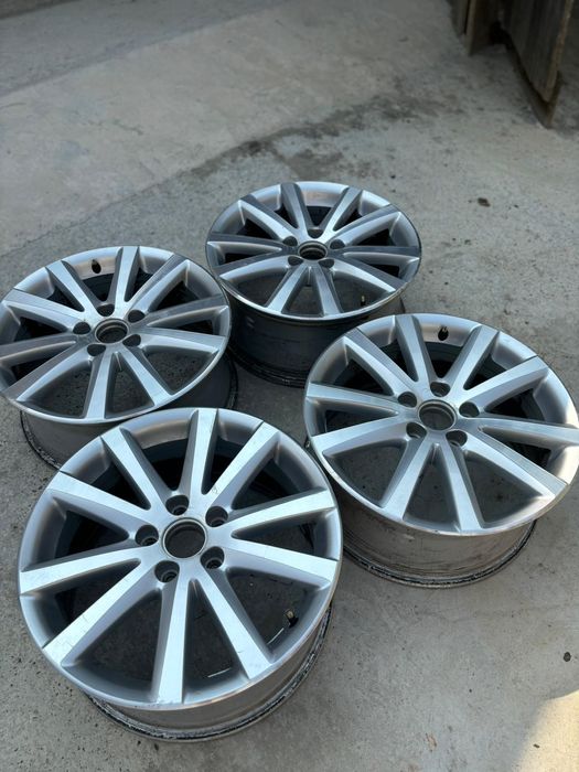 vând jante R17 5x112