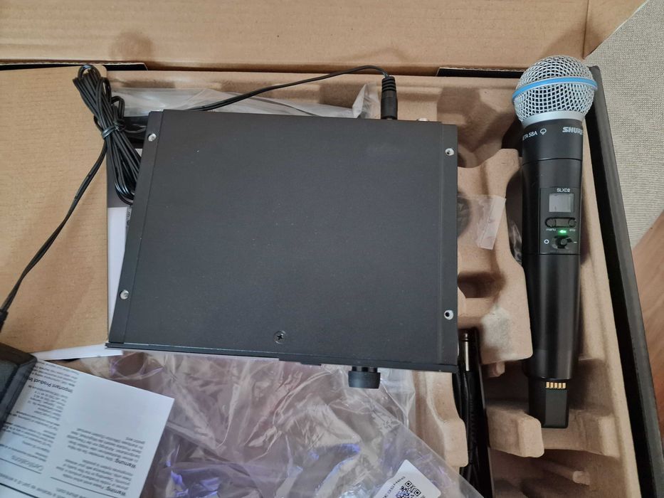 Shure SLX- D / Beta 58 A