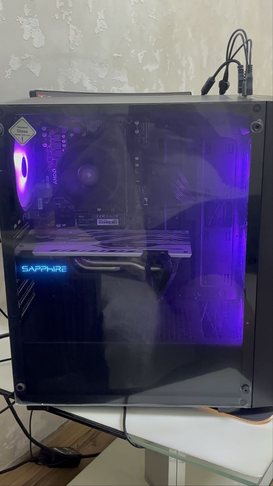 Геймърски компютър AMD RAYZEN