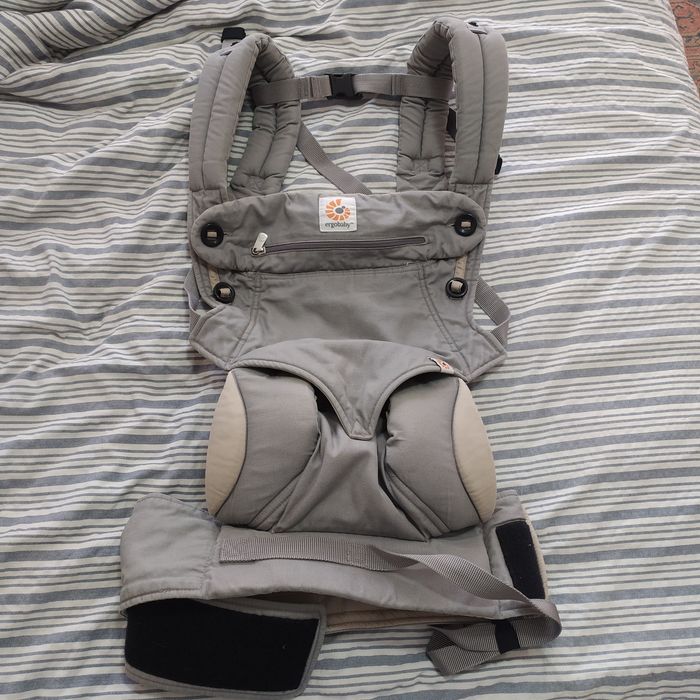Ergobaby раница за бебеносене