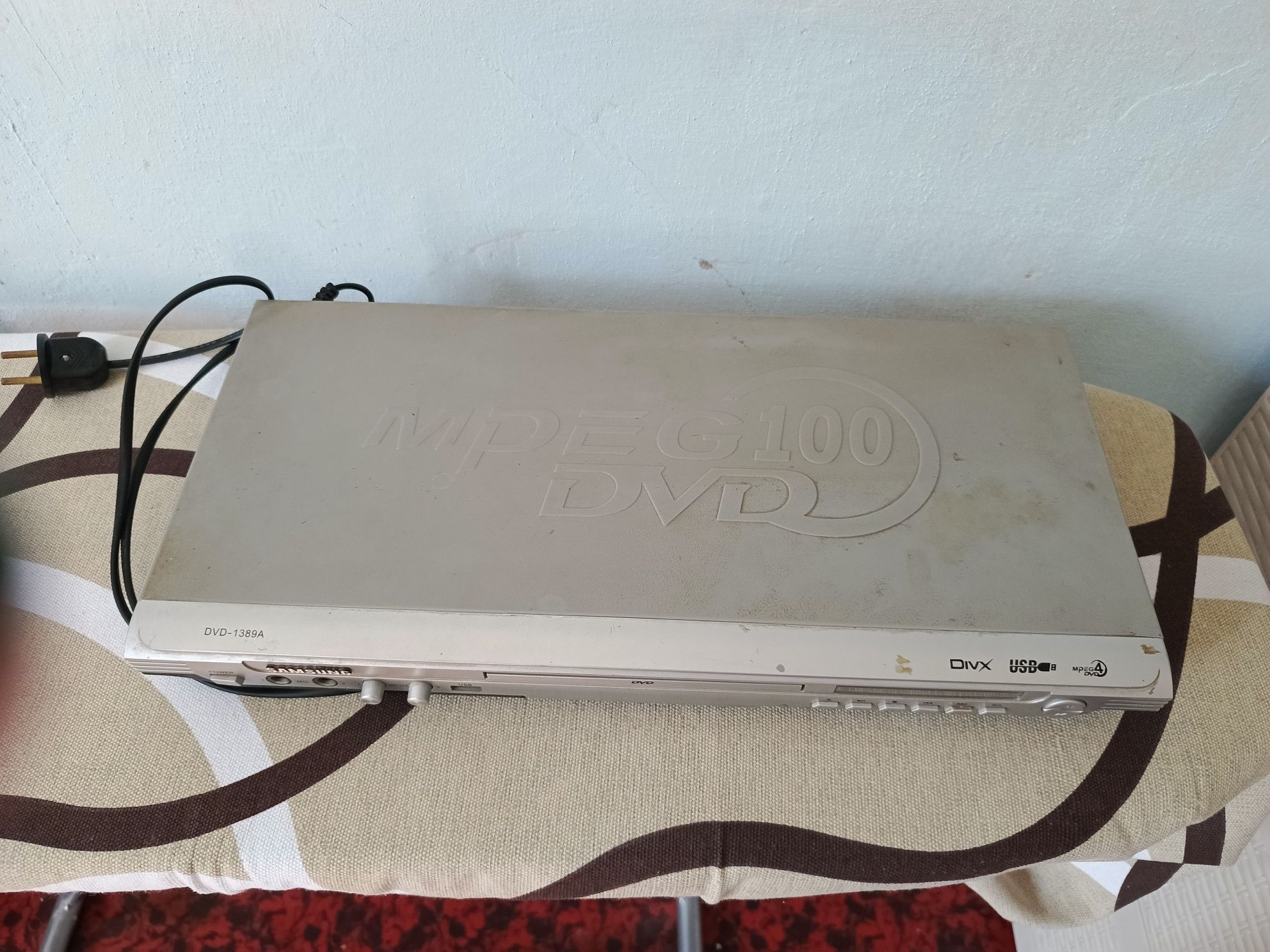 Продается DVD,б/у