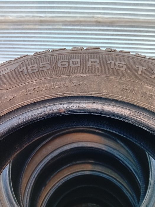 Cauciucuri de iarna Uniroyal 185x60r15